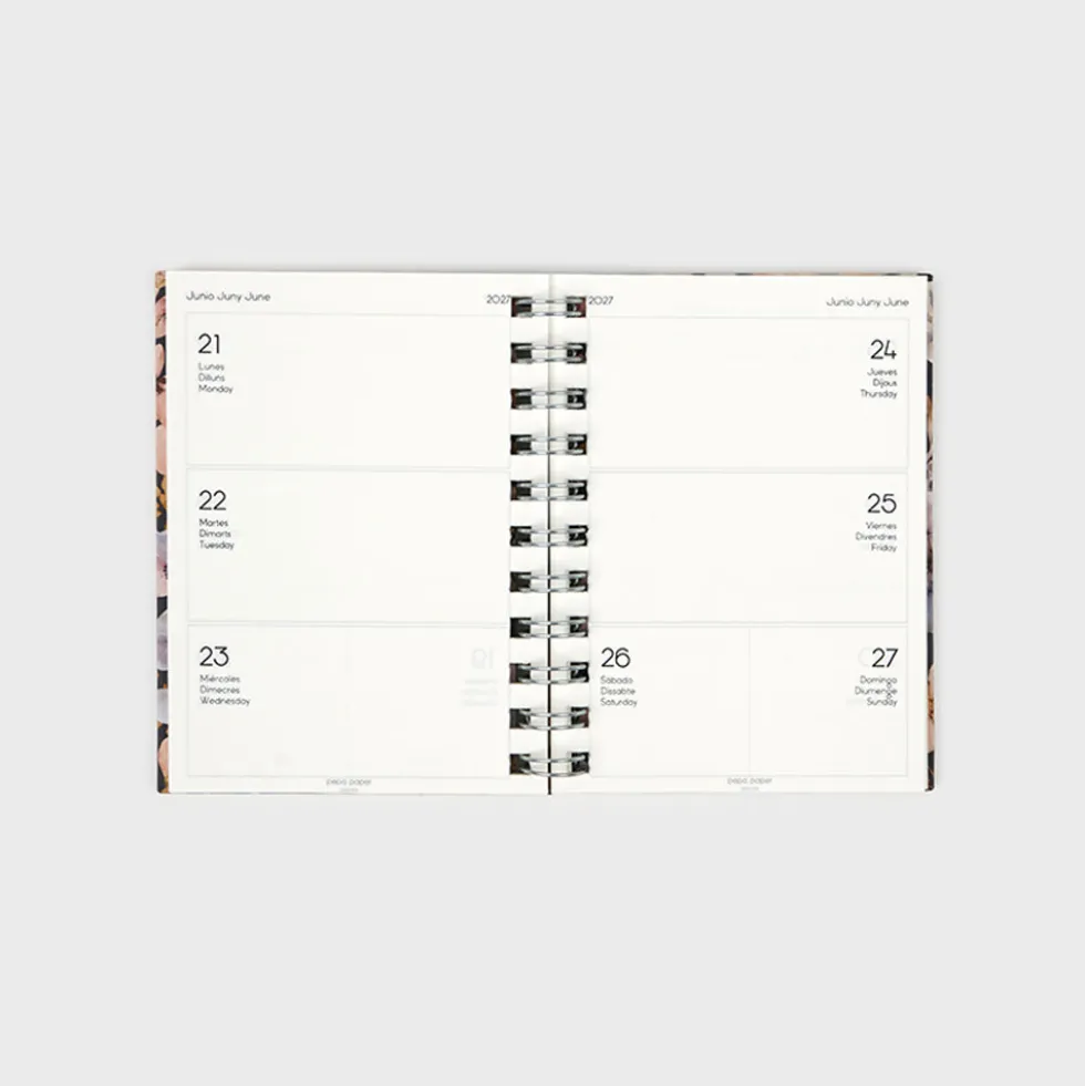 Agenda académica A6 2026-27 - Pressed Flowers Dark