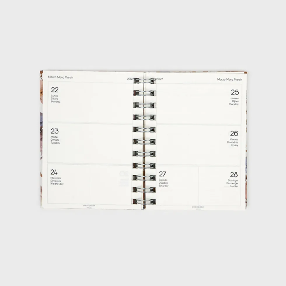 Agenda académica A6 2026-27 - Pressed Flowers Light