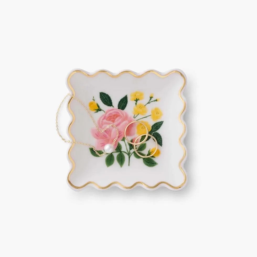 Bandejita anillero porcelana Roses Scalloped - Rifle Paper Co.
