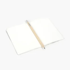 Libreta Grapada A6 36 hojas - Pressed Flowers Light
