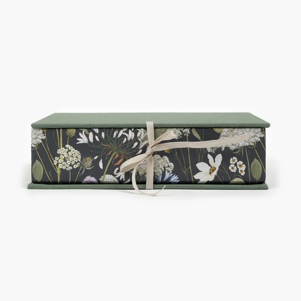 Pack Álbum Wyro Grande + Cuadrados Adhesivos + Caja Desk A5 (Wild Flowers)